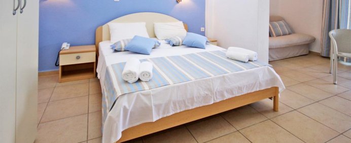Hotel MIRAMARE 2* - Halkidiki, Grecia. - Photo 9