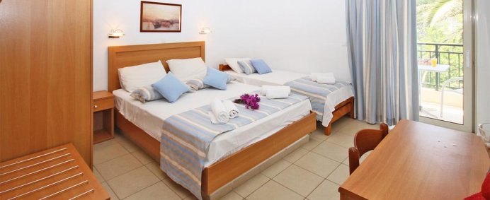 Hotel MIRAMARE 2* - Halkidiki, Grecia. - Photo 10