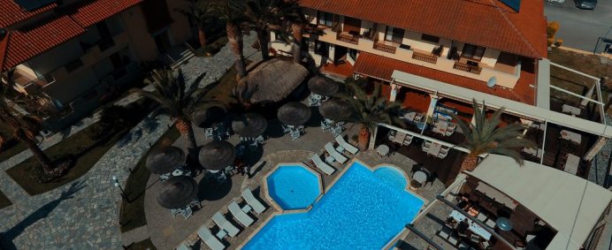 Hotel VERGOS 2* - Halkidiki, Grecia. - Photo 12