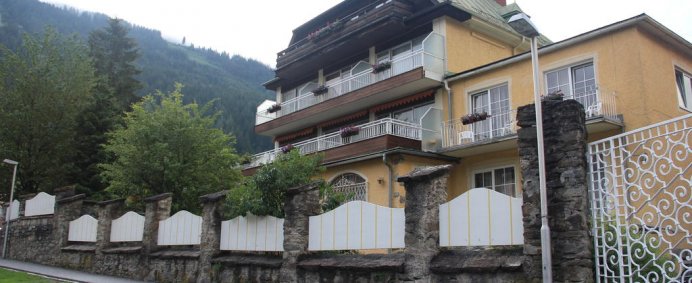Hotel Boutique LINDENHOF 3* - Bad Gastein, Austria. - Photo 3