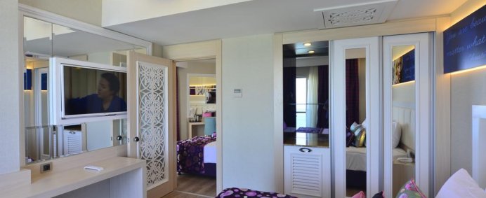 Hotel AZURA DELUXE RESORT & SPA 5* - Alanya, Turcia. - Photo 7