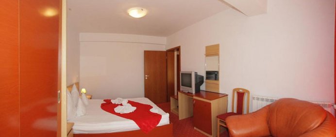 Hotel INTERNATIONAL 3* - Baile Herculane, Romania - Photo 8