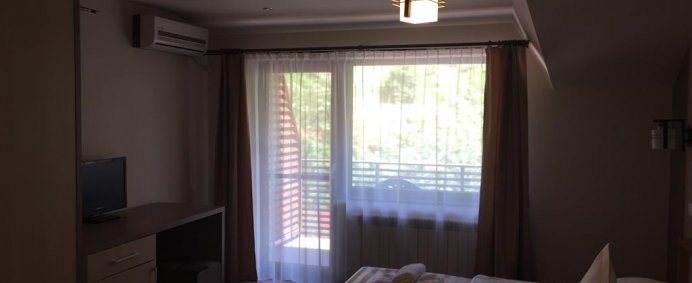 Pensiunea JOJO 4* - Baile Herculane, Romania. - Photo 8