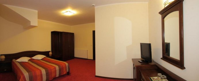 Hotel VICTORIA 3* - Borsa, Romania. - Photo 5