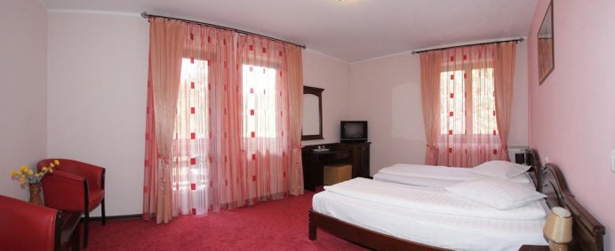 Hotel VICTORIA 3* - Borsa, Romania. - Photo 13