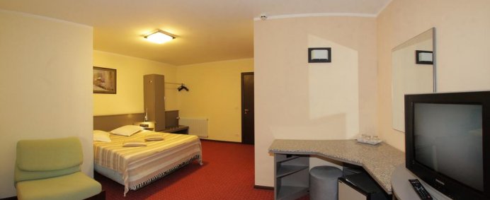 Hotel VICTORIA 3* - Borsa, Romania. - Photo 16