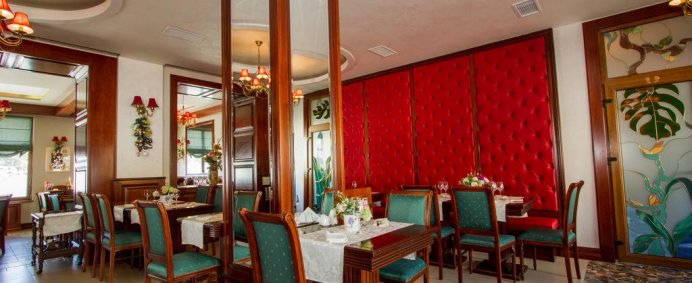 Hotel DRAGULUI 3* - Predeal, Romania. - Photo 8