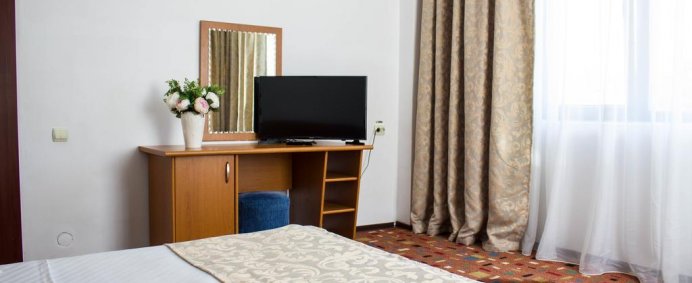 Hotel HERA 3* - Predeal, Romania. - Photo 4