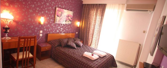Hotel MALLAS 2*+ - Halkidiki, Nea Kalikratia, Grecia. - Photo 4