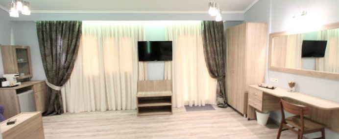 Hotel MALLAS 2*+ - Halkidiki, Nea Kalikratia, Grecia. - Photo 13
