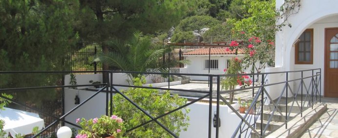 Hotel TRAVLOS STUDIOS 3* - Insula KEFALONIA, Grecia. - Photo 3