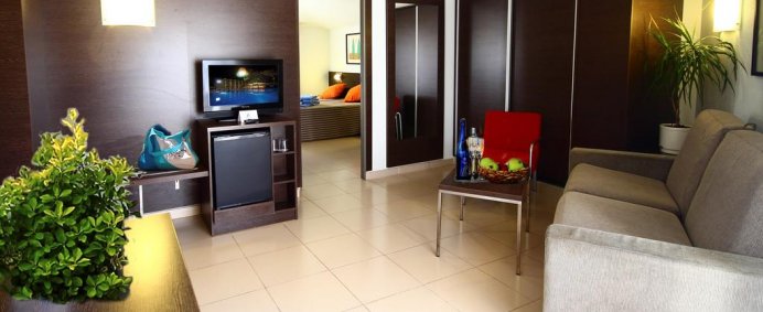 Hotel AQUA MONTAGUT SUITES 4* - Santa Susanna, Spania. - Photo 15