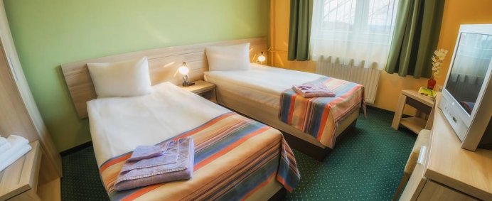 Hotel APOLLO WELLNESS CLUB 4* - Sangeorgiu de Mures, Romania. - Photo 11