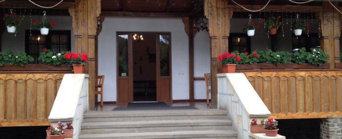 Complex turistic CASA ELENA 4* - Voronet, Romania. - Photo 6