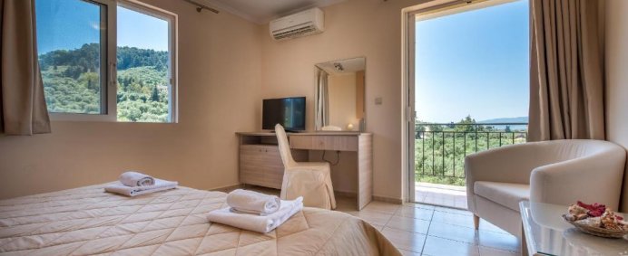 Hotel VARRES 4* - Zakynthos, Grecia. - Photo 13