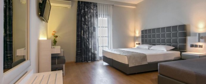 Hotel AKRATHOS BEACH 4* - Halkidiki, Grecia. - Photo 13