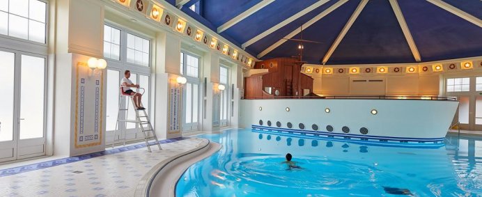 Hotel DISNEY'S NEWPORT BAY CLUB 3* - Paris (Disneyland), Franta. - Photo 6