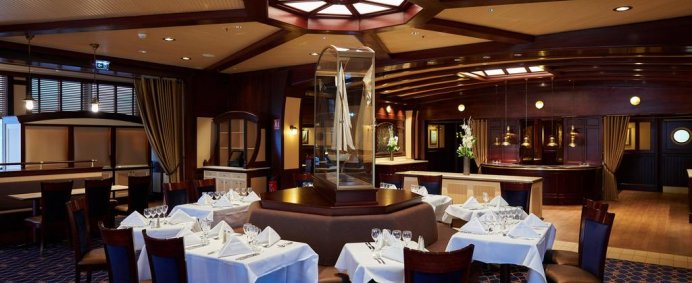 Hotel DISNEY'S NEWPORT BAY CLUB 3* - Paris (Disneyland), Franta. - Photo 8