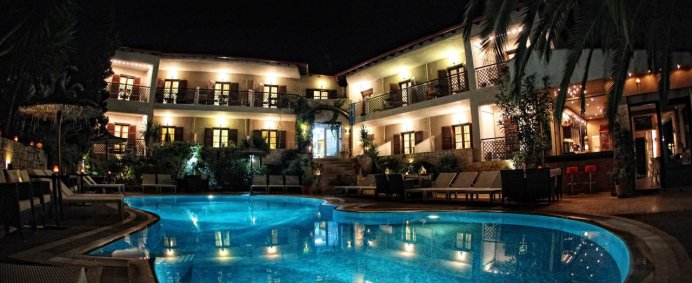 Hotel STAMOS 3* - Halkidiki (Afitos), Grecia. - Photo 1