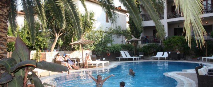 Hotel STAMOS 3* - Halkidiki (Afitos), Grecia. - Photo 5