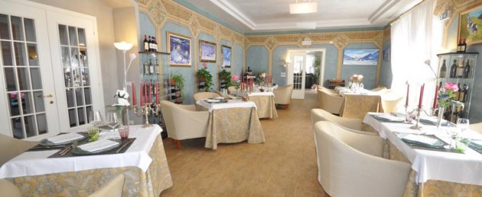 255 EURO/ pers., 7 nopti, cu DEMIPENSIUNE la Hotel SAISERA 3* - Valbruna, Italia. - Photo 8