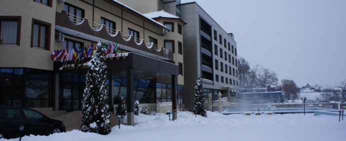 REVELION 2024 la Hotel PRESIDENT 4* - Baile Felix, Romania. - Photo 14